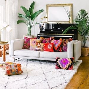 Vintage Kilim Pillow made in Turkey. Alyse Studios